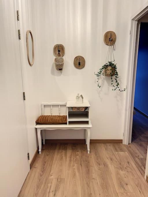 Le Julia - Neuf - Gare Et Garage Apartment กงเปียญ ภายนอก รูปภาพ